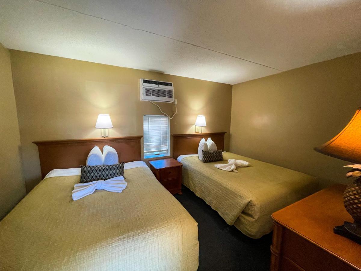 Oceanfront Viking Motel Миртл-Бич Экстерьер фото