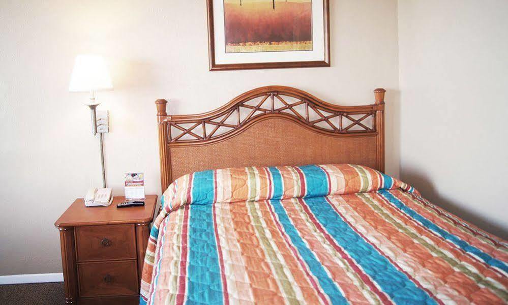 Oceanfront Viking Motel Миртл-Бич Экстерьер фото